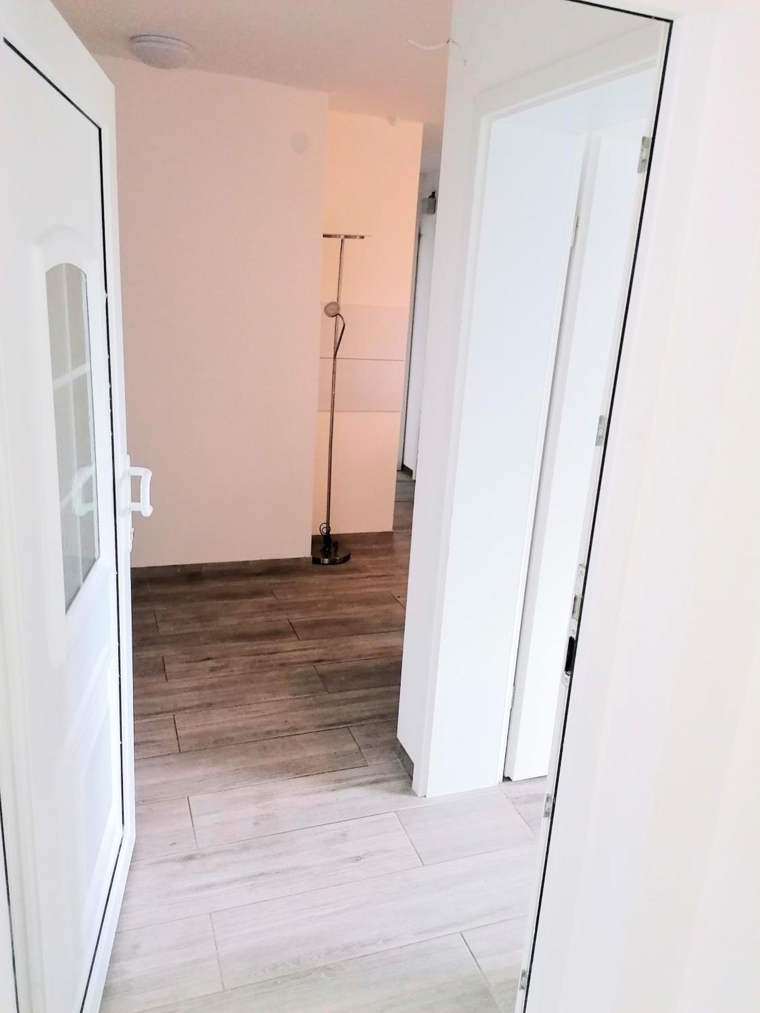 شقة Fmi110 Next To Airport روزلسهايم الغرفة الصورة